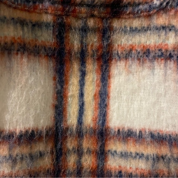 MAURICES faux wool shacket-medium NWOT - Picture 2 of 8